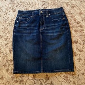 NWOT Nine West Blue Jean Skirt